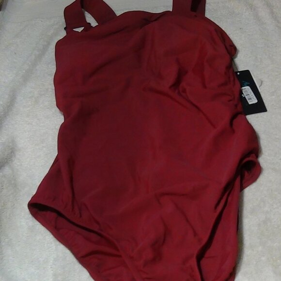 AQUA GREEN Women's Asymmetrical Shoulder One Piece Swimsuit Burgundy Small 4/6 - Picture 4 of 15